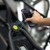 雙用『磁吸單車手機綁』 戶外、室內 運動不設限 可雙用的磁吸單車手機綁，讓攜帶手機運動不再被天氣或場地設限，磁吸室內健身，綁附戶外騎乘，盡情訓練挑戰自我