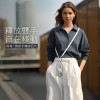 『斜背/ 頸掛手機綁四代』，釋放雙手，自在移動