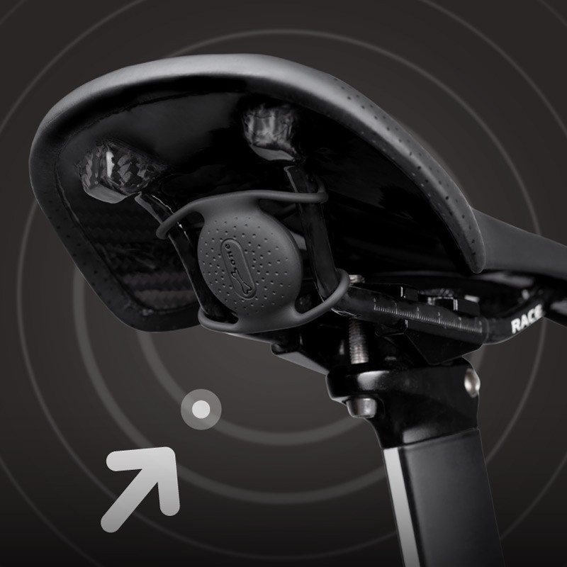 蹦克獨家彈性綁繩設計，一體成型無須其他工具，可秒速快綁快拆