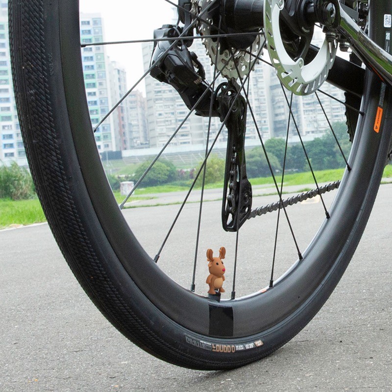 適用單車、機車、汽車 美式氣嘴：小摺、機車、汽車 法式氣嘴：公路車 英式氣嘴：公路車