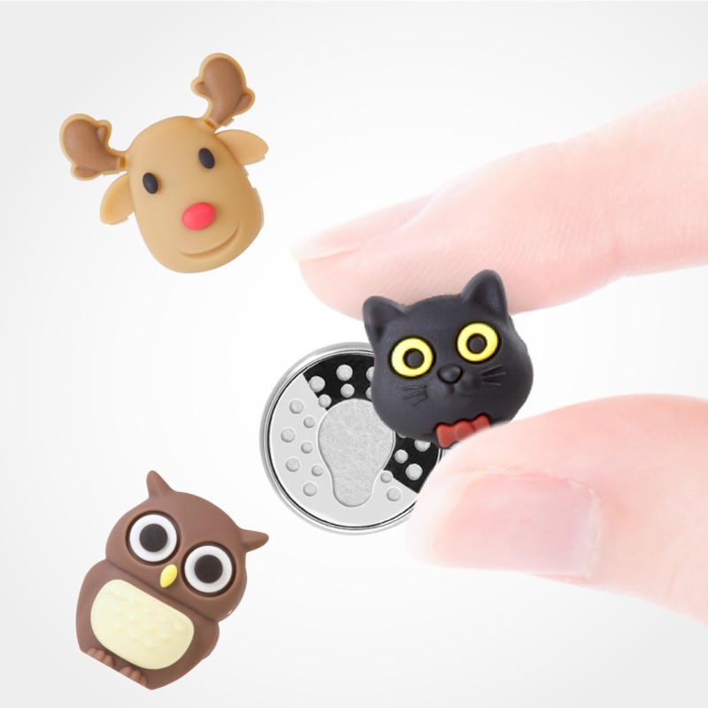 蹦克可換式公仔小逗扣設計，另還有迪士尼款、漫威款可以加購替換