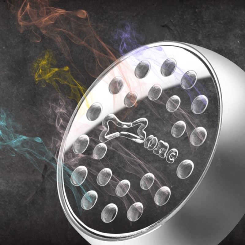 鏤空金屬香氛孔設計，讓精油/香水完整發散香氣，可讓精油功效發揮，香水香氣擴散