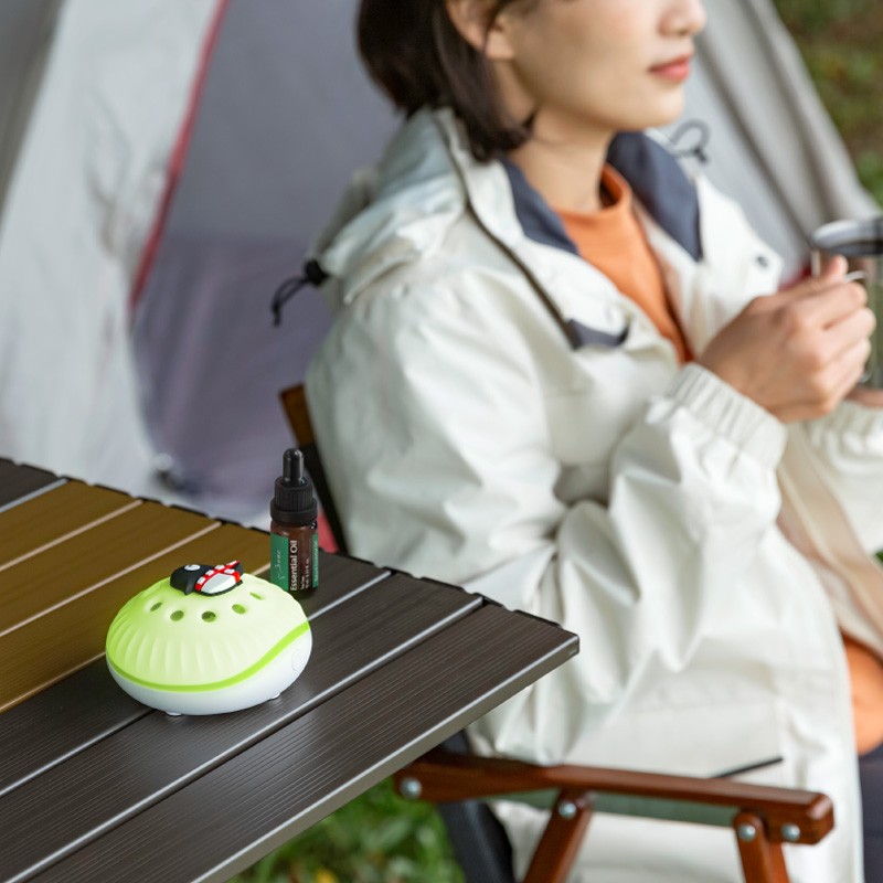 小巧設計自由移動香氛燈，適用客廳舒緩放鬆、房間舒眠減壓、辦公空間集中精神、車內提振精神祛除異味