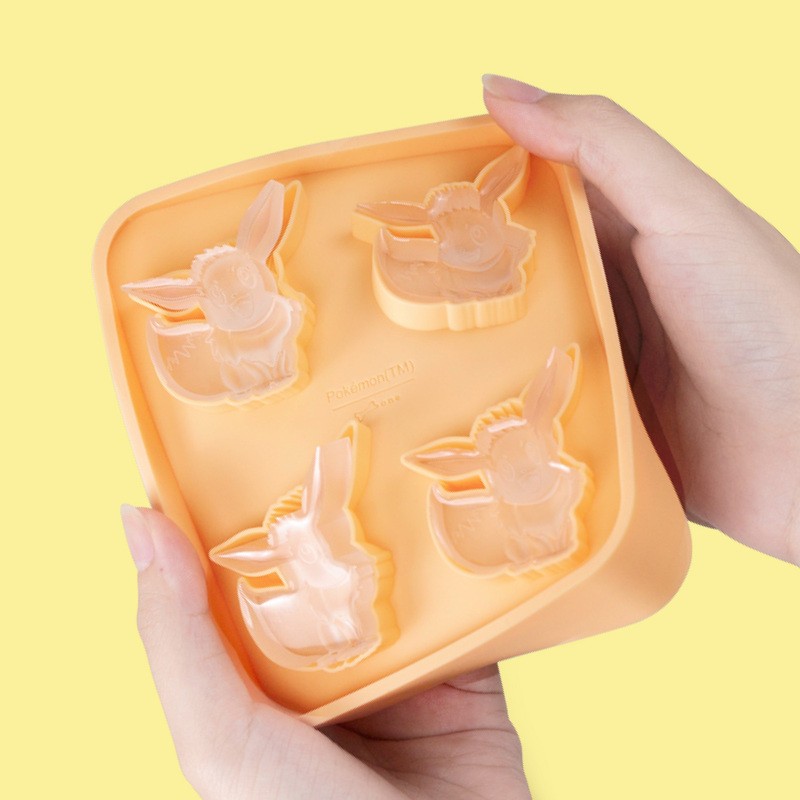 柔軟細腳材質，冰磚脫模簡單快速