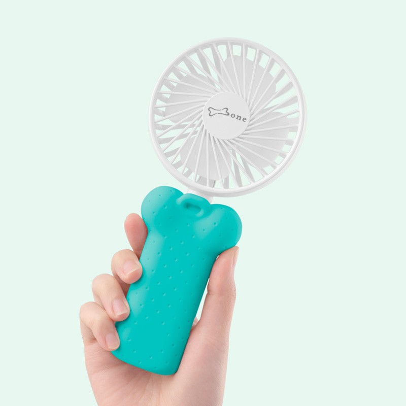 手持風扇溫潤的環保矽膠手感，隨手吹風馬上享受沁涼