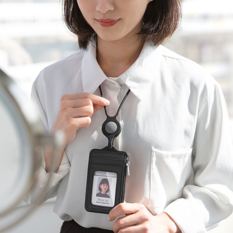 Bone蹦克專利設計的綁扣掛繩，可拆下另外掛鑰匙、識別證、手機、零錢包等...可輕鬆調整長度