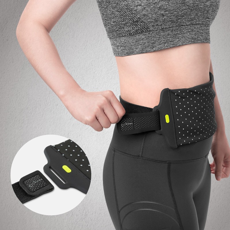 一體式矽膠扣具，串接彈性臂帶，可方便調節尺寸與身體服貼，無金屬或塑膠扣具，減少異物感；彈性臂帶可另外拆下選購替換