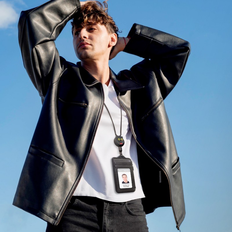 頸掛伸縮識別證套-真皮黑