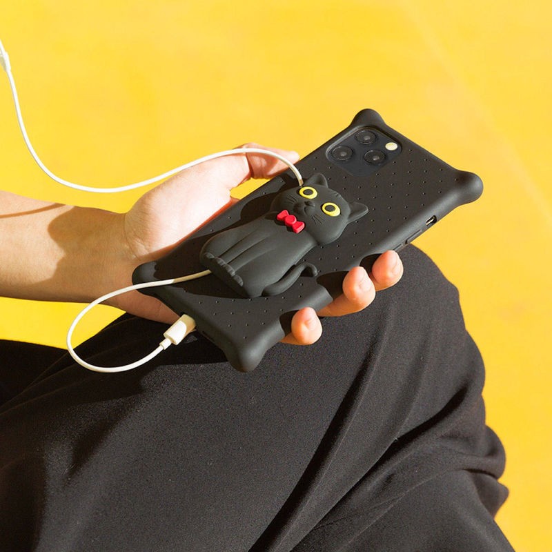 iPhone 12 シリーズ専用 スマホケース (Bone Bubble Figure) 